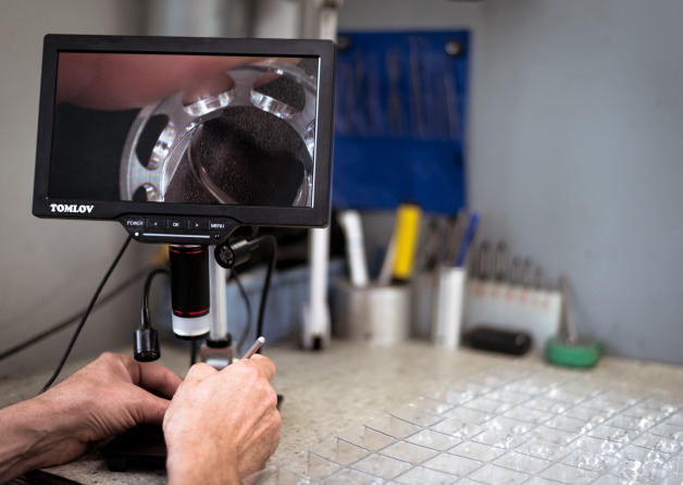Metrology-2-064d6eb2543bf7839684f764eeecfeff.jpg